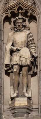 Leicester - Vaughan Porch Statues (Leicester Cathedral)