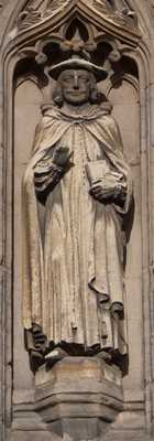 Leicester - Vaughan Porch Statues (Leicester Cathedral)