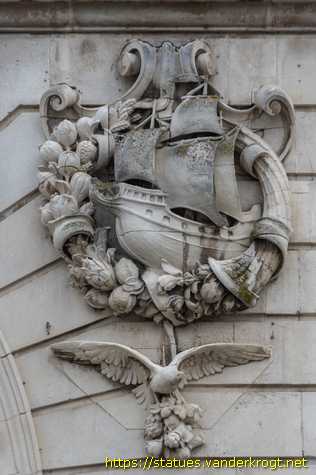 Liverpool - Commerce and Industry, ships and globes