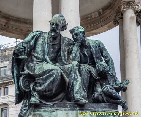 Liverpool - Queen Victoria Monument