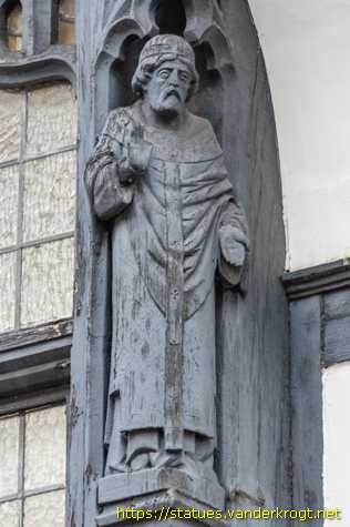 Chester - Saint Werburgh, Queen Victoria and the Norman Earls of Chester