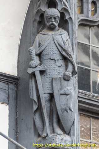 Chester - Saint Werburgh, Queen Victoria and the Norman Earls of Chester