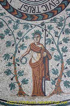 Chester - Roman Gardens Mosaic