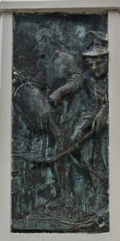Hastings - War Memorial