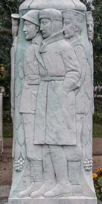 Hythe - War Memorial