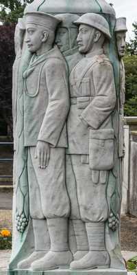 Hythe - War Memorial