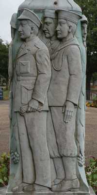 Hythe - War Memorial