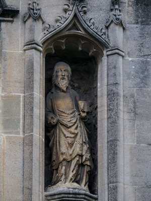 Oxford - Two Saints' Statues at the Church of St. Peter-in-the-East