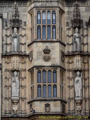 Bristol - Sculptures at The Great Gatehouse
