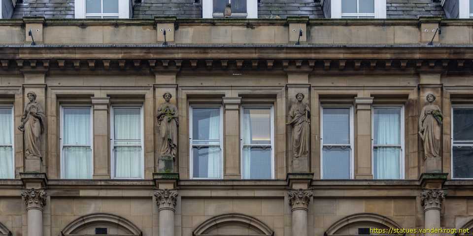 Leeds - Statues at the General Post Office