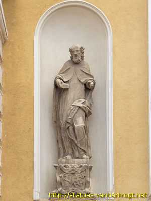 Mór - Kapucinus Templom épületszobra