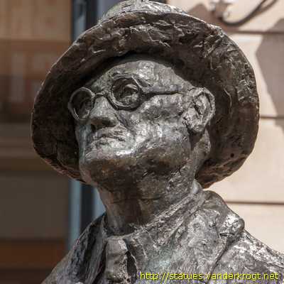 Dublin - Baile Átha Cliath / James Joyce