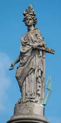 Dublin - Baile Átha Cliath / The Custom House Statues
