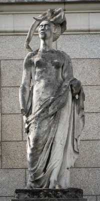 Dublin - Baile Átha Cliath / The Custom House Statues