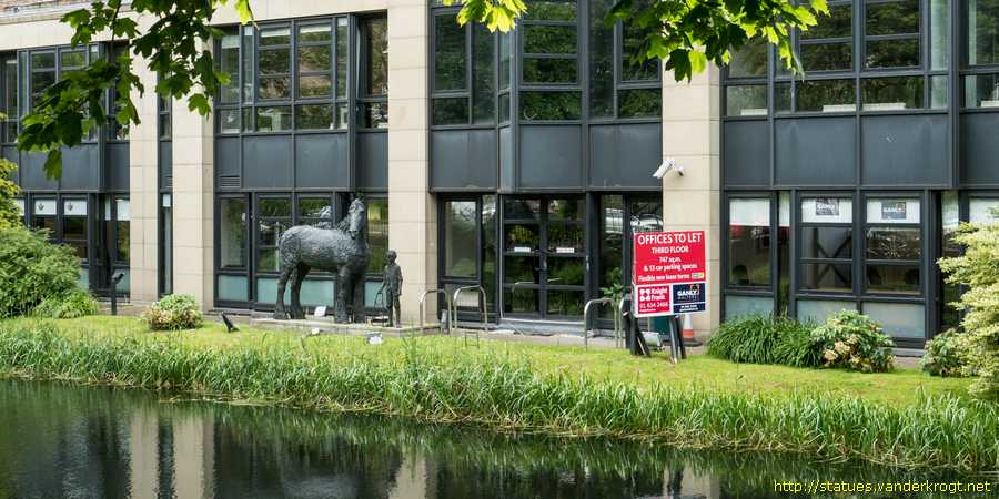 Dublin - Baile Átha Cliath / Barge Horse