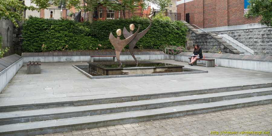 Dublin - Baile Átha Cliath / Special Olympics Monument