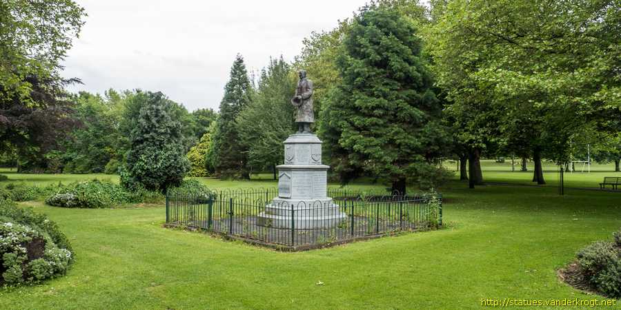 Dublin - Baile Átha Cliath / Seán Russell - Seán Ruiséal