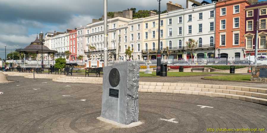 Cobh - An Cóbh / Robert Forde