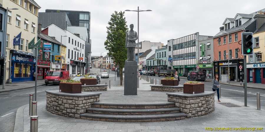 Galway - Gaillimh / Liam Mellows - Liam Ó Maoilíosa