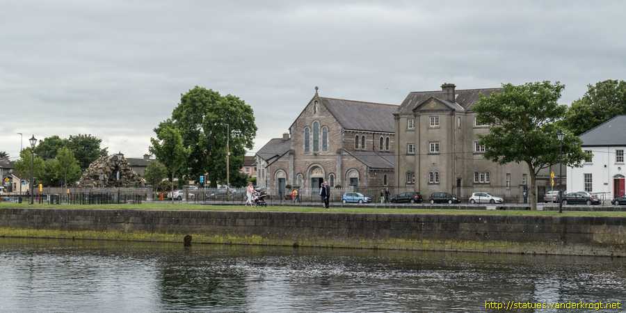 Galway - Gaillimh / Sculptures at Saint Mary's Priory
