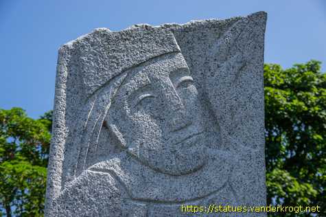 Sandycove - Cuas an Ghainimh - Stele