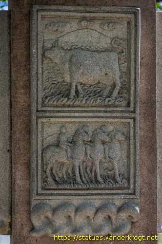 Howth - Binn Éadair - The Ready Boat Pillar