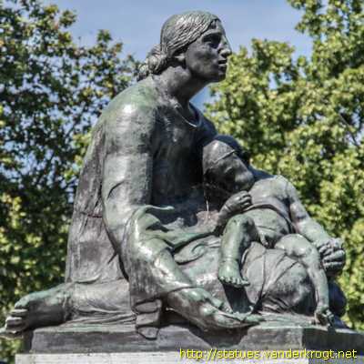 Modena - Monumento ai Caduti nella Prima Guerra Mondiale