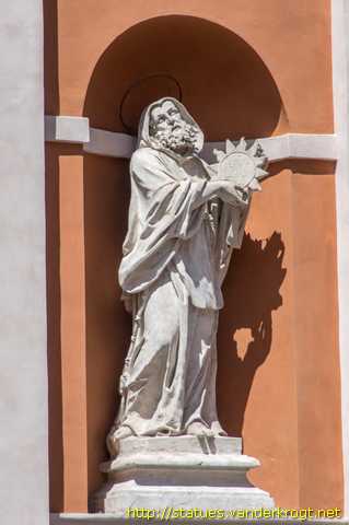 Modena - Statue dei Santa alla Chiesa di San Barnaba