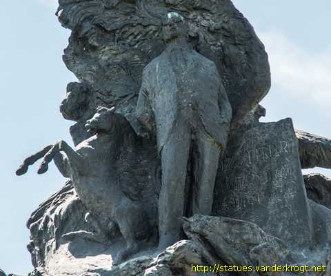 Modena - Monumento a Enzo Ferrari