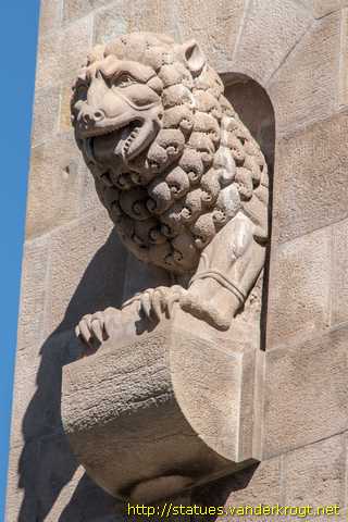 Lucca - Monumento ai caduti