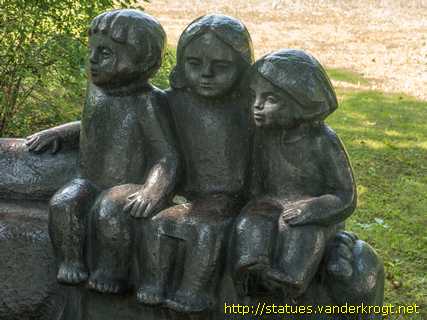 Šiauliai - Senis su anūkais