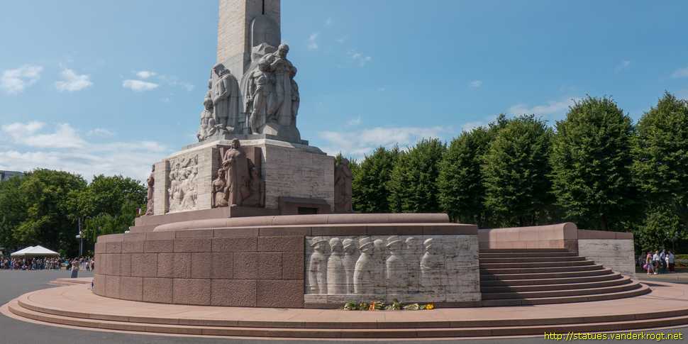 Rīga - Brīvības piemineklis