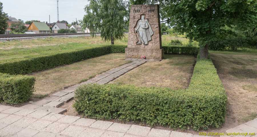 Līvāni - Piemineklis revolucionāriem