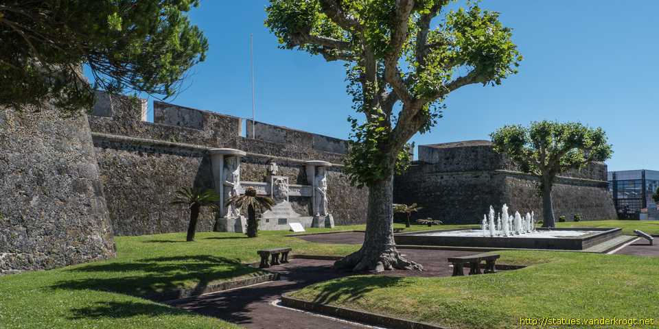 Ponta Delgada - Monumento aos Marinheiros Portugueses