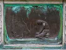 Click for larger photo in separate window