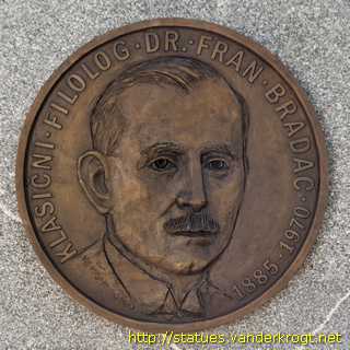 Žužemberk - Spomenik na znane Suhokranjce