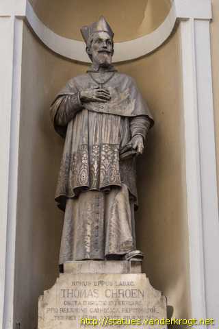 Ljubljana - Kipi svetnikov in škofje na ljubljanski stolnici