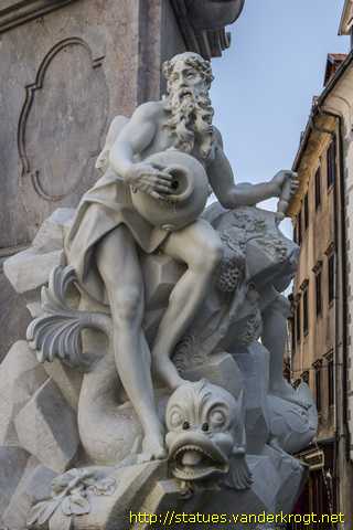 Ljubljana - Robbov vodnjak <i>ali</i> Vodnjak treh kranjskih rek