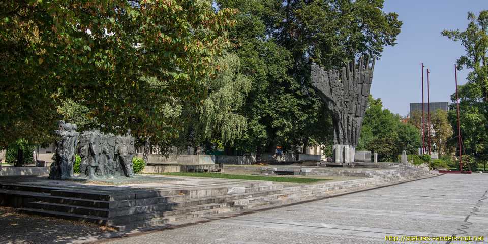 Ljubljana - Spomenik Edvardu Kardelju