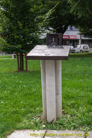 Radovljica - Spomenik Antonu Tomažu Linhartu