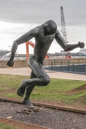 Monumento ao Jogador de Futebol (Funchal, Madeira)